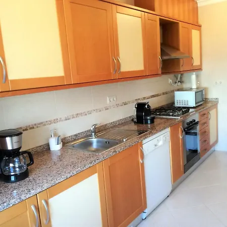 Sis Apartment *